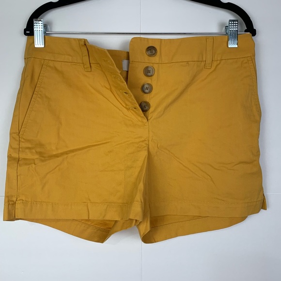 Loft NWT Size 4 Button-Up Yellow Shorts - Picture 1 of 3